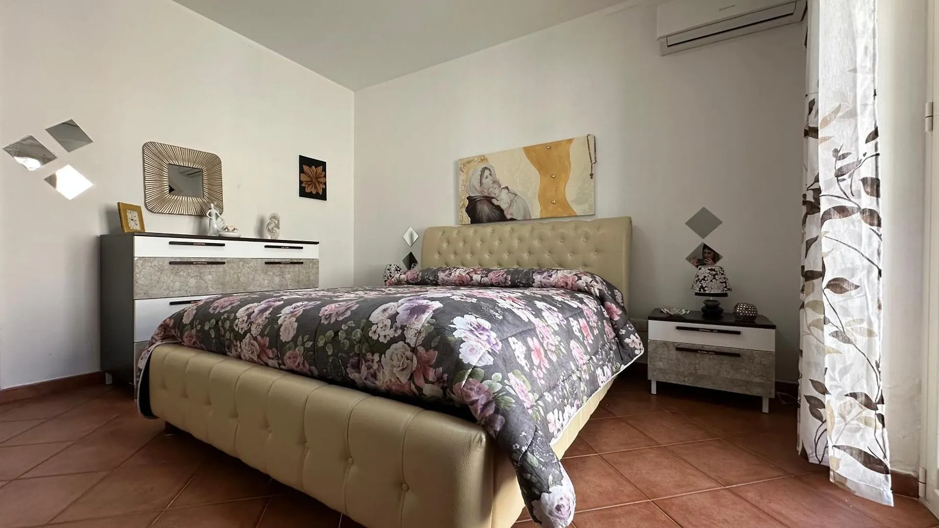 펜션 캄포펠리체 디 로첼라 La Perla Di Campofelice 빌라